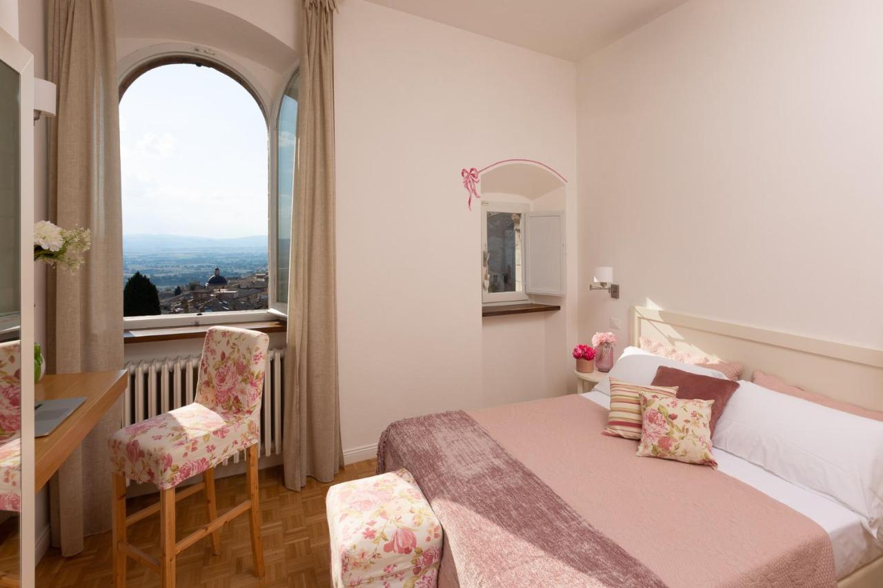 Hotel Ideale Assisi Esterno foto