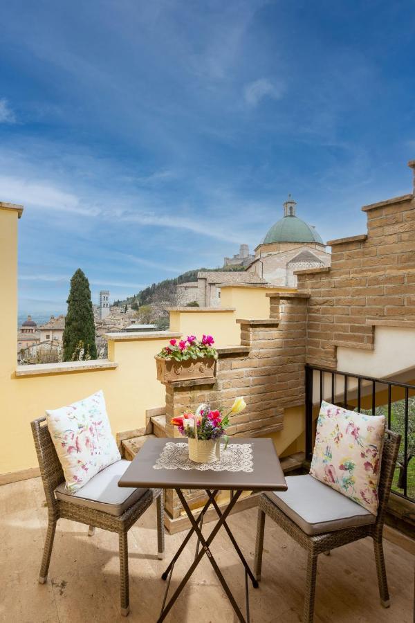 Hotel Ideale Assisi Esterno foto